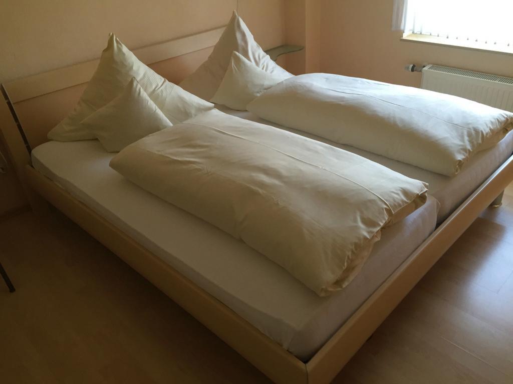 Hotel Rave Фелен Екстер'єр фото
